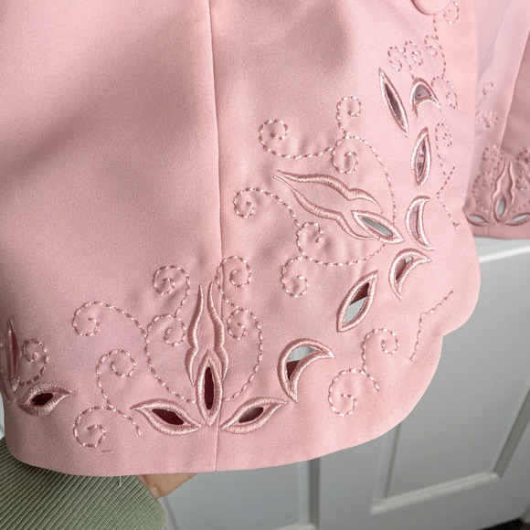 Vintage Women's Embroidered Blazer Size 18P Nautical Feminine Girly Eyelet Boho - Picture 4 of 10